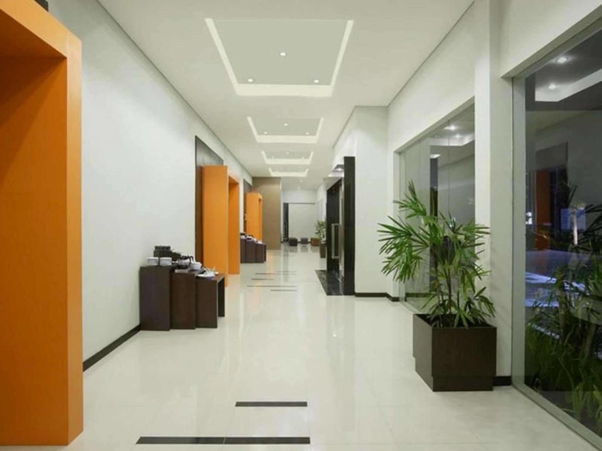 Hotel Santika Palu Zewnętrze zdjęcie